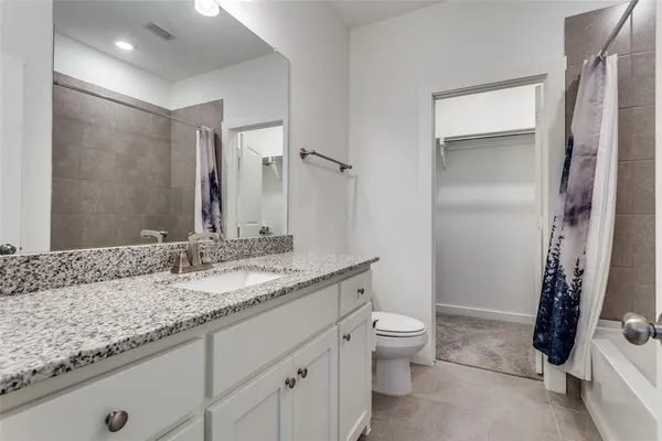 $2,650 | 2728 Shelby Drive, Lewisville, TX 75067