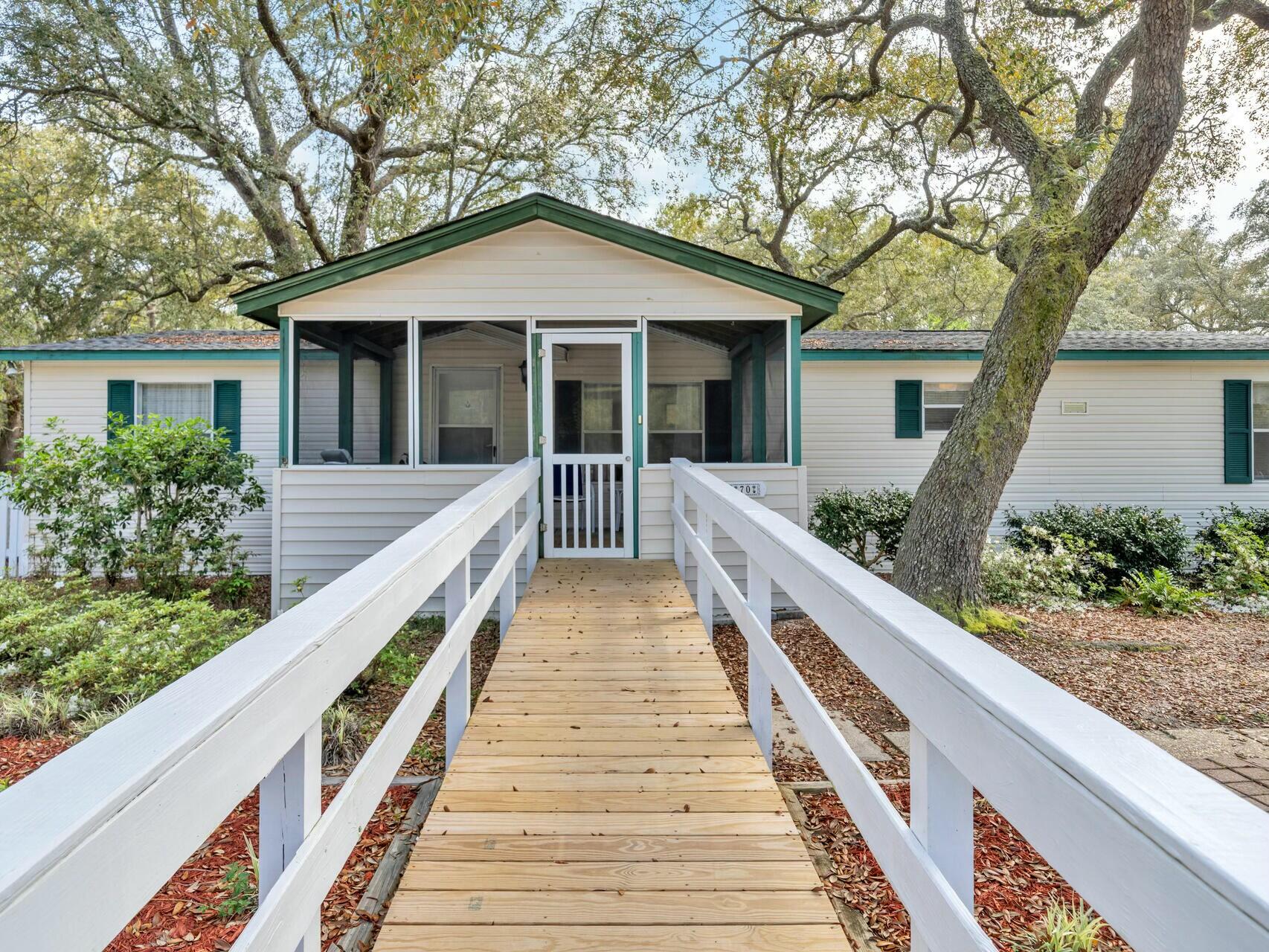 70 Boundry Line Road Freeport, FL 32439 - Photo 4 of 47 tempImageeODfew