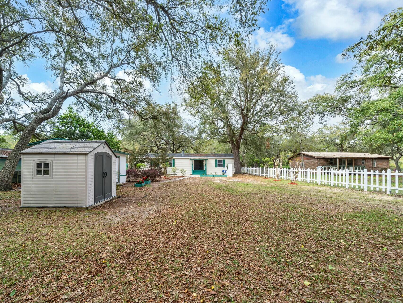 70 Boundry Line Road Freeport, FL 32439 - Photo 41 of 47 tempImagepMF7DZ