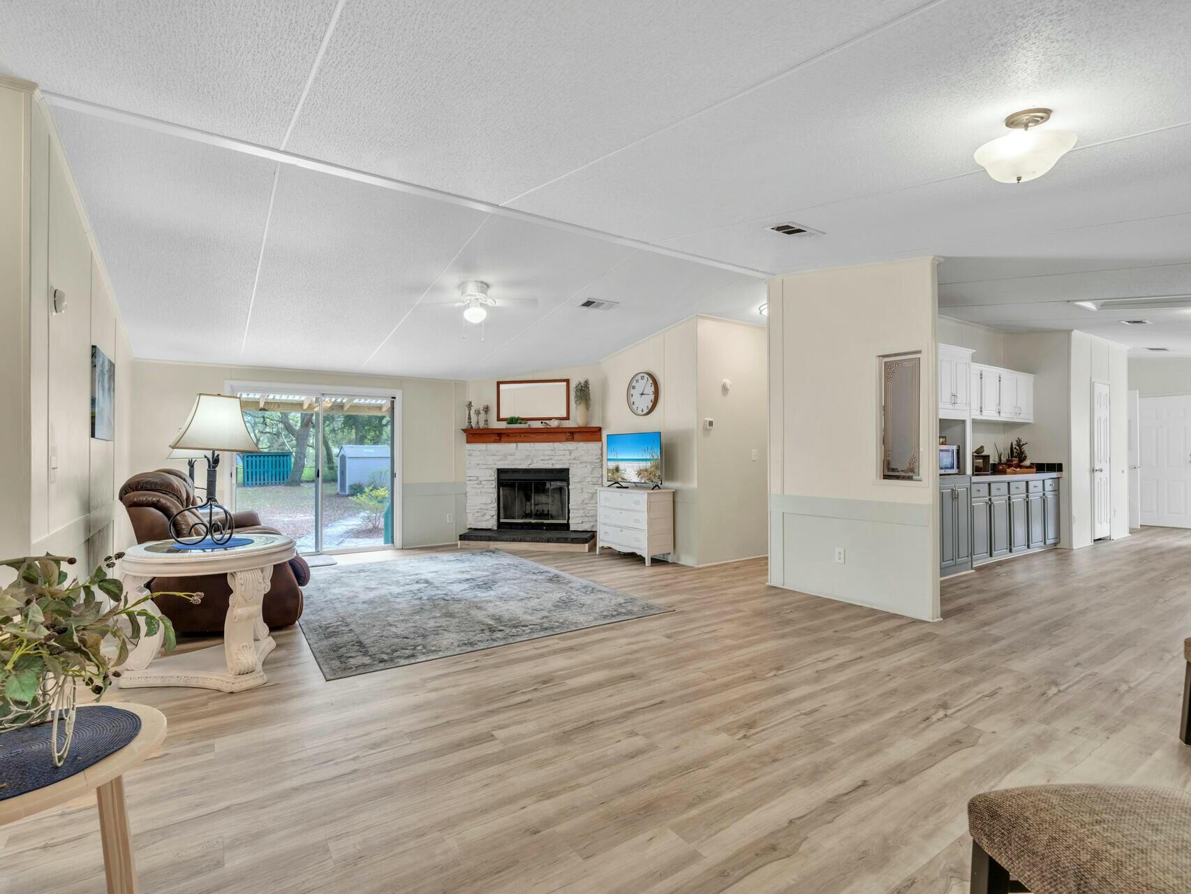 70 Boundry Line Road Freeport, FL 32439 - Photo 7 of 47 tempImagenSZw84