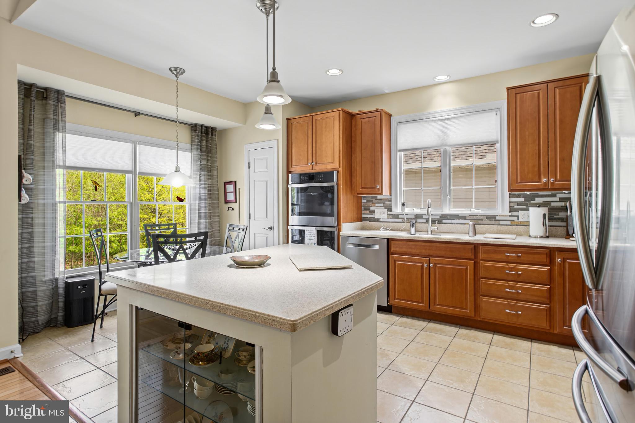 7 Derr Lane Middletown, MD 21769 - Photo 4 of 33 Spacious Gourmet Kitchen w/ Abundant Natural Light