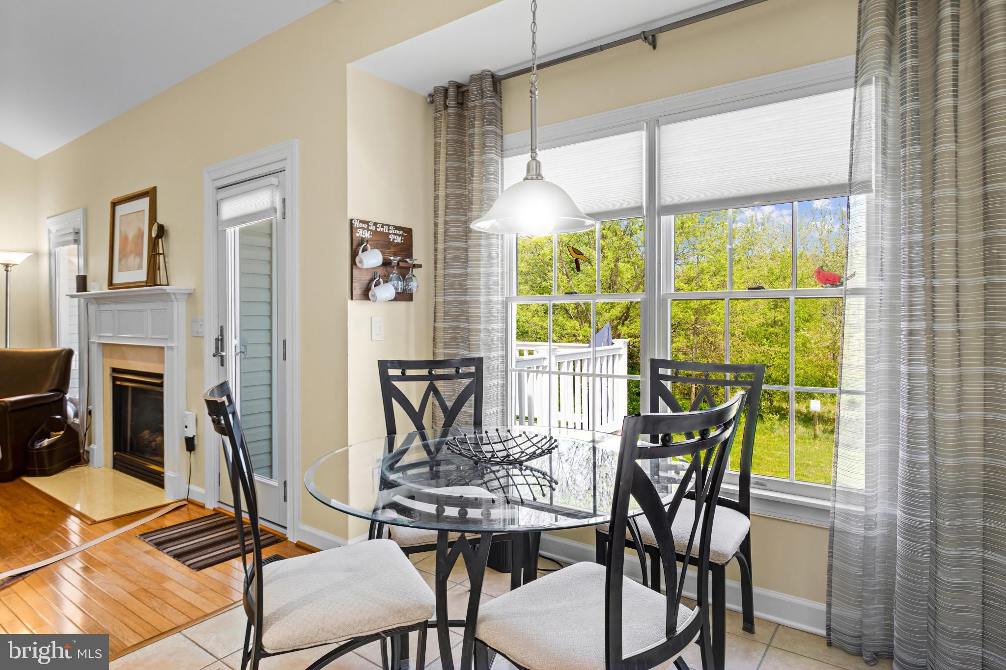 7 Derr Lane Middletown, MD 21769 - Photo 7 of 33 Eat-In Kitchen Dining Area