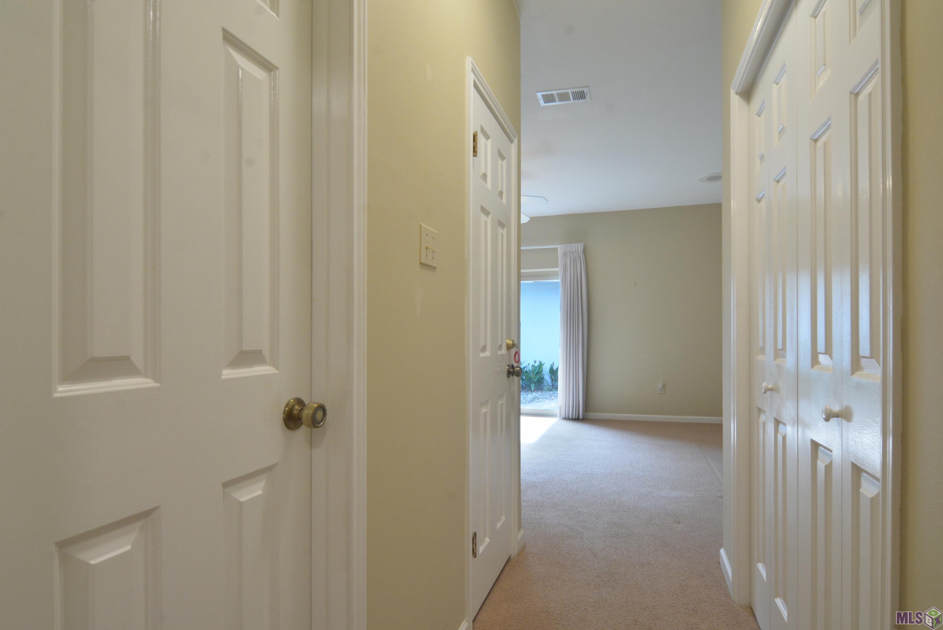 1919 West Magna Carta Place Baton Rouge, LA 70815 - Photo 13 of 23 Primary Bedroom Entrance