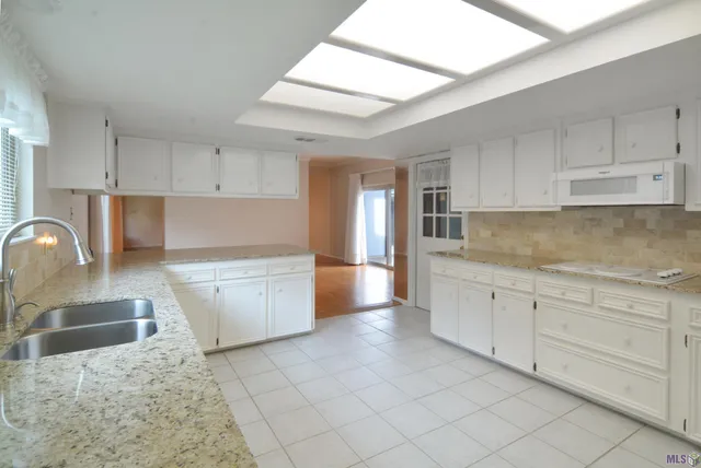 $238,000 | 1919 West Magna Carta Place, Baton Rouge, LA 70815