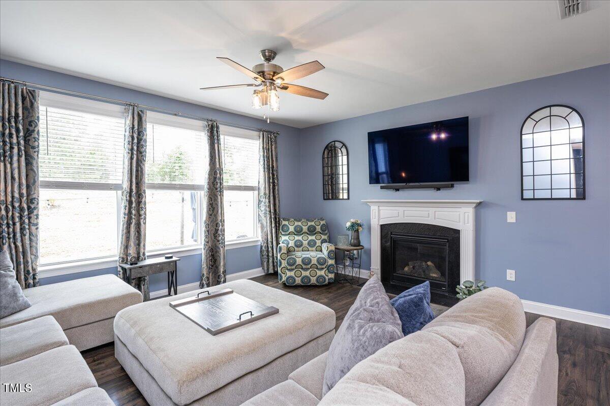 7233 Rex Road Holly Springs, NC 27540 - Photo 4 of 31 21-- 21