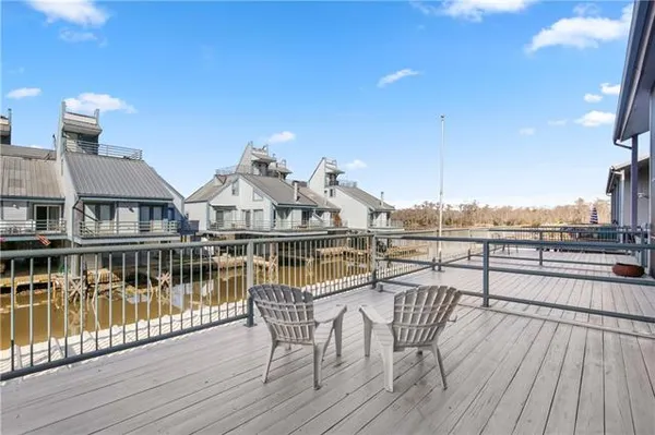 $339,000 | 141 Highway 22, Unit E 3, Madisonville, LA 70447