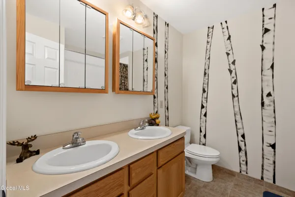 $495,000 | 73 Liftside Drive, Unit B1, Hunter, NY 12442