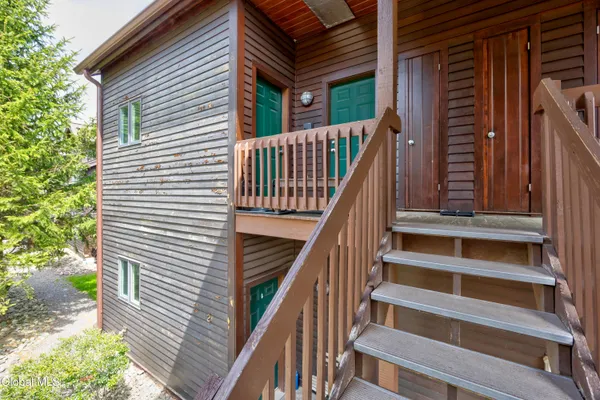 $495,000 | 73 Liftside Drive, Unit B1, Hunter, NY 12442