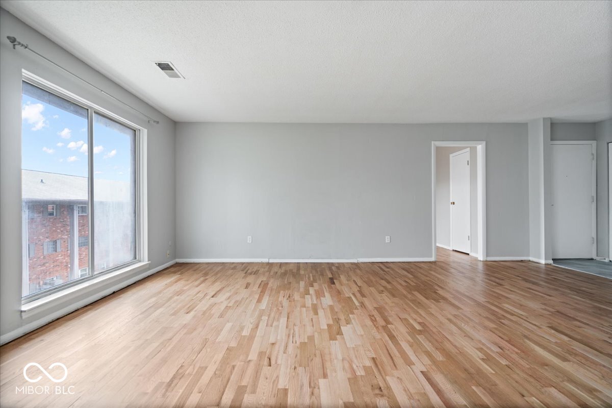 5022 Allisonville Road, Unit E Indianapolis, IN 46205 - Photo 5 of 42