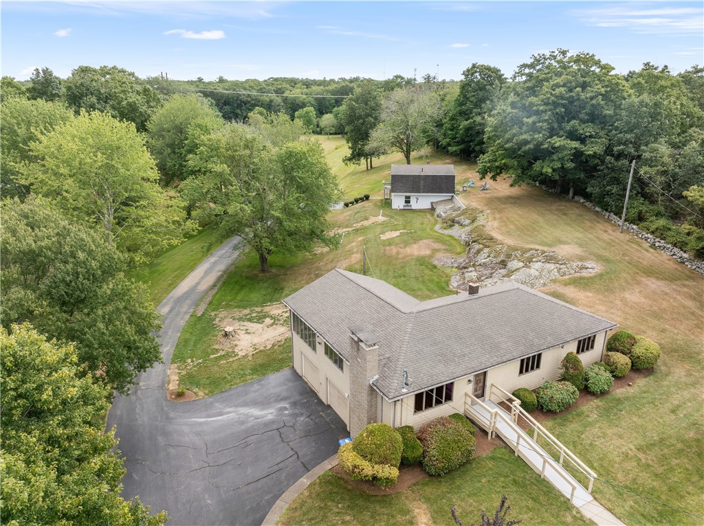 245 West Wrentham Road Cumberland, RI 02864 - Photo 6 of 50