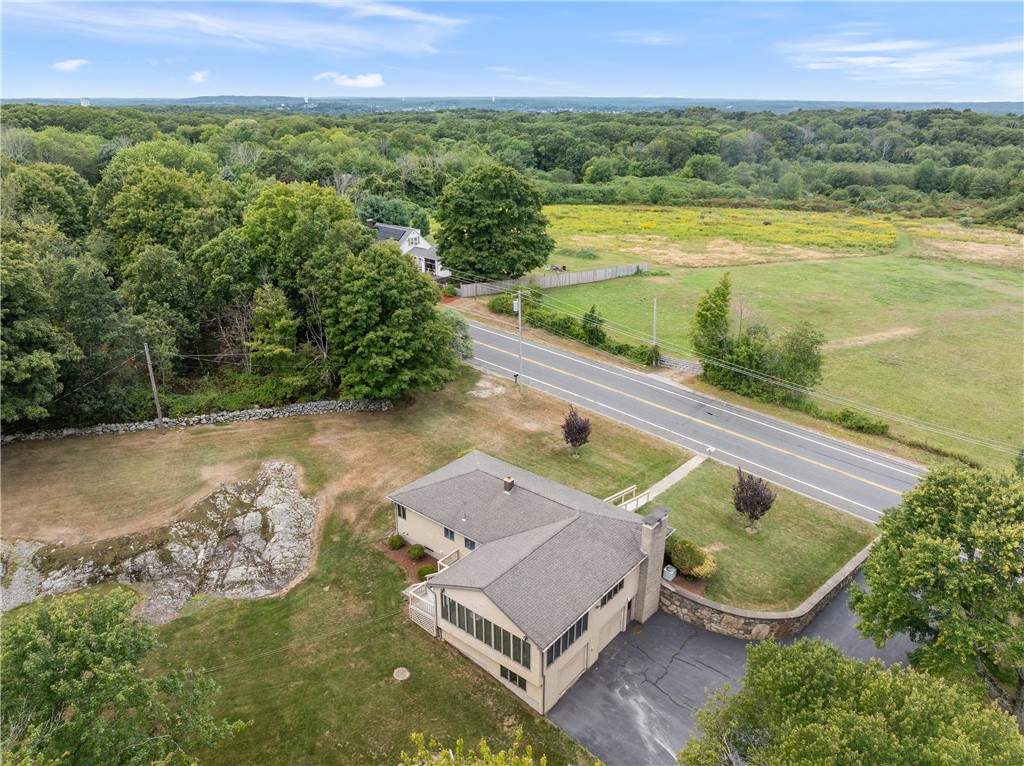 245 West Wrentham Road Cumberland, RI 02864 - Photo 9 of 50