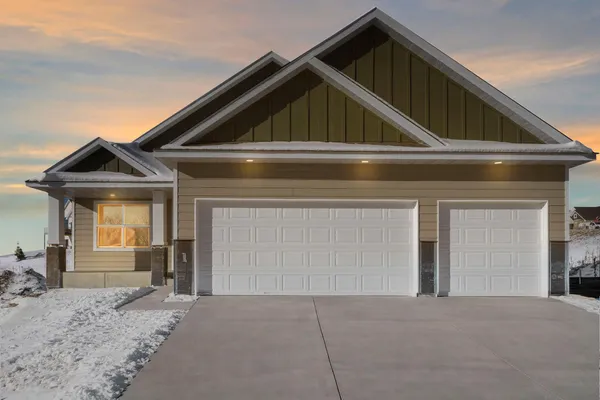 $514,620 | 27270 Pete's Hl Trail, Elko New Market, MN 55020