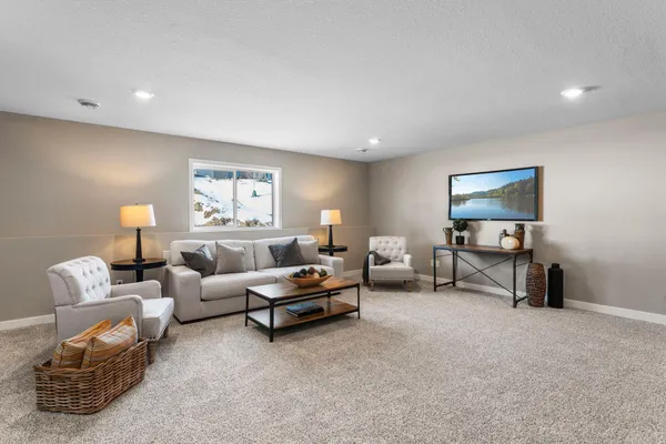 $514,620 | 27270 Pete's Hl Trail, Elko New Market, MN 55020
