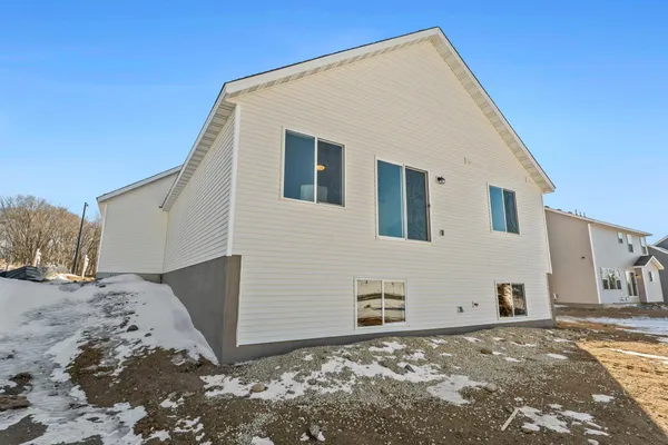 $514,620 | 27270 Pete's Hl Trail, Elko New Market, MN 55020