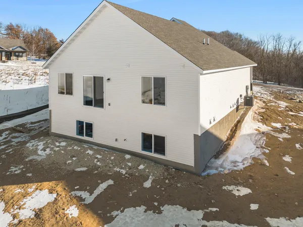 $514,620 | 27270 Pete's Hl Trail, Elko New Market, MN 55020