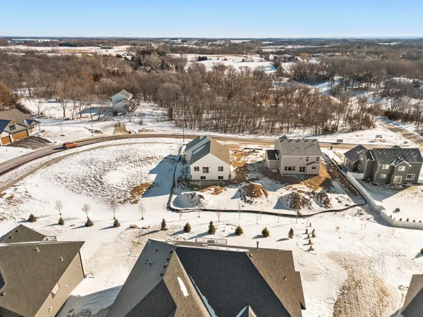 $514,620 | 27270 Pete's Hl Trail, Elko New Market, MN 55020