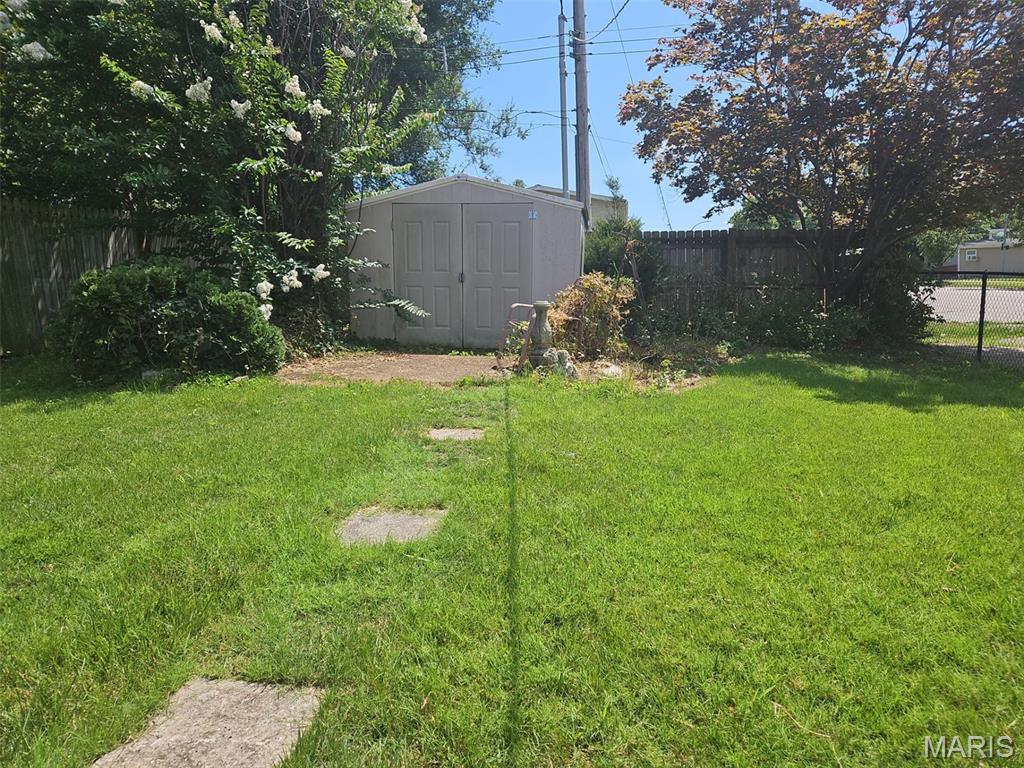 2248 Sullivan Avenue St. Louis, MO 63107 - Photo 12 of 12