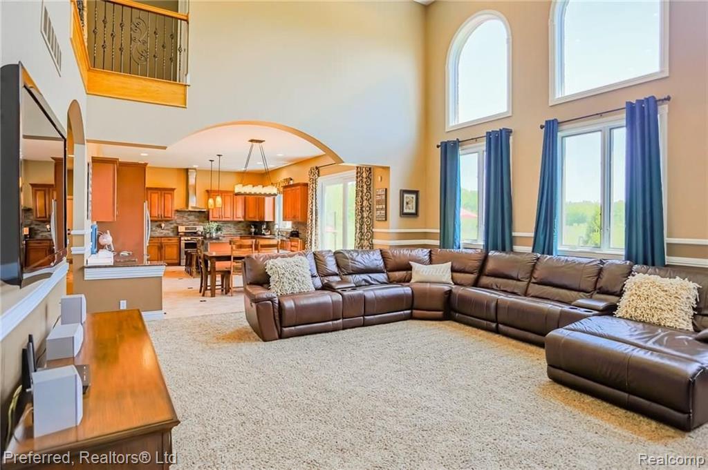 24271 Clark Road New Boston, MI 48164 - Photo 19 of 55