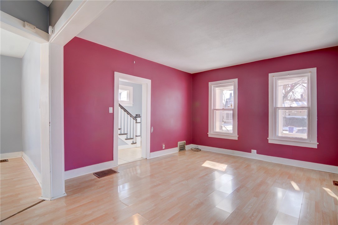 1460 West Decatur Street Decatur, IL 62522 - Photo 8 of 22 a view of an empty room with window