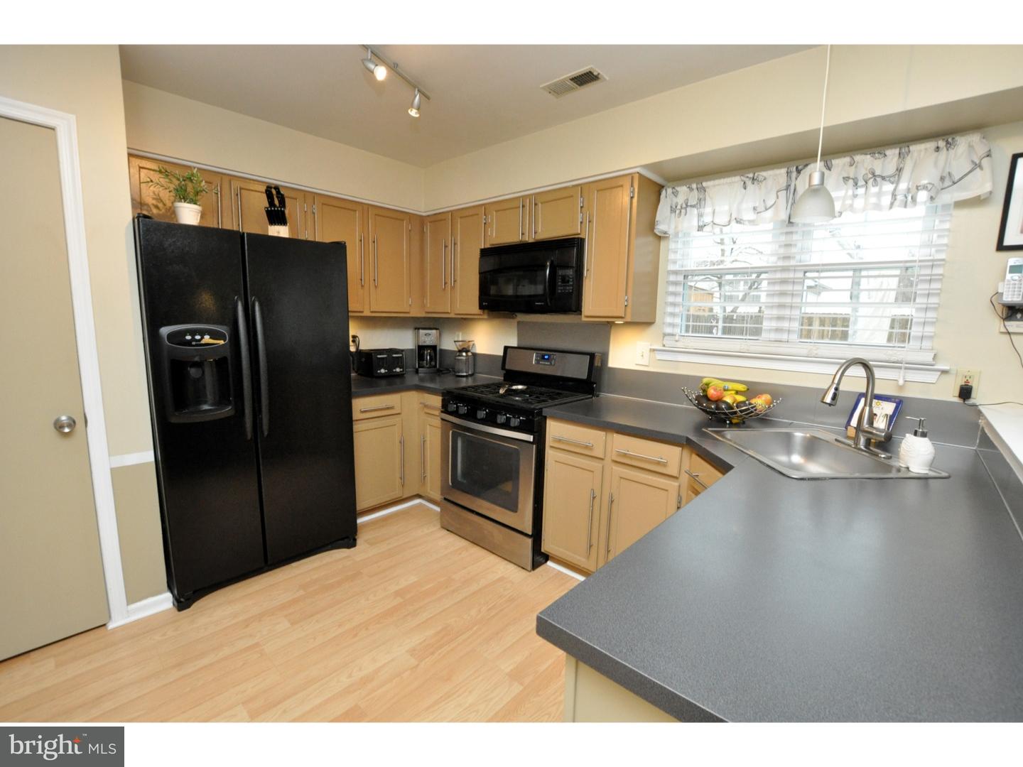 24 Ridgewood Way Burlington, NJ 08016 - Photo 11 of 24 Gallery Image 11