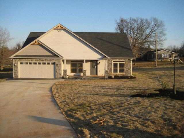 112 Wofford Road Taylors, SC 29687 - Photo 1 of 10 Gallery Image 1