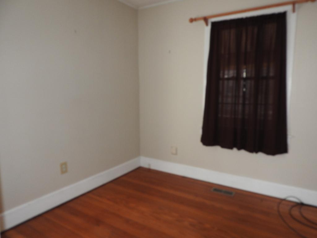 130 Bellevue Avenue Rutland, VT 05701 - Photo 13 of 18 Gallery Image 13