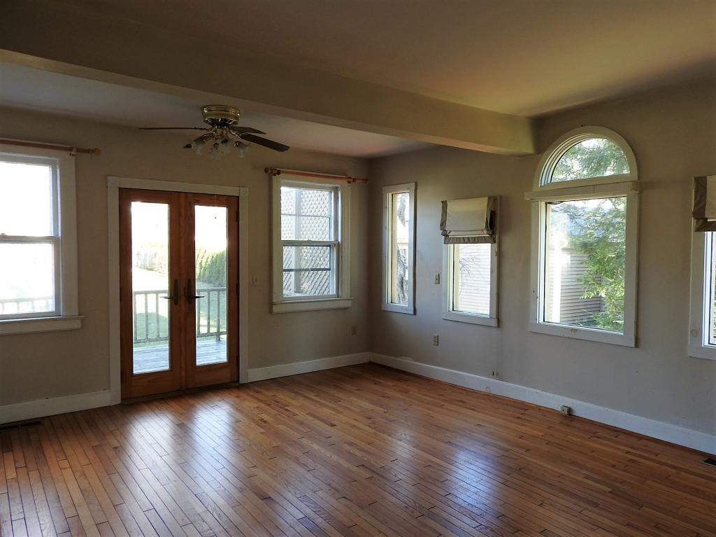 130 Bellevue Avenue Rutland, VT 05701 - Photo 4 of 18 Gallery Image 4