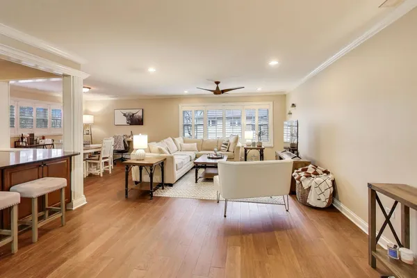 $350,000 | 1530 East Northwest Highway, Unit 2A, Arlington Heights, IL 60004