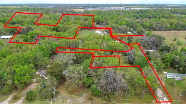 a view of outdoor space