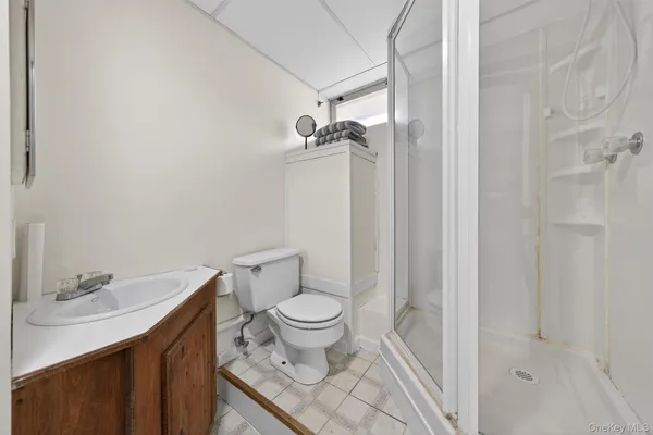 $668,000 | 36 Sleepy Hollow Road, Port Jervis, NY 12771