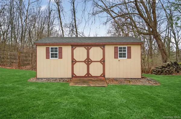 $668,000 | 36 Sleepy Hollow Road, Port Jervis, NY 12771