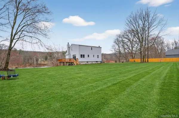 $668,000 | 36 Sleepy Hollow Road, Port Jervis, NY 12771