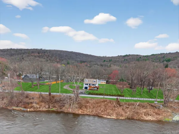 $668,000 | 36 Sleepy Hollow Road, Port Jervis, NY 12771
