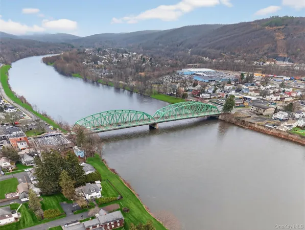 $668,000 | 36 Sleepy Hollow Road, Port Jervis, NY 12771