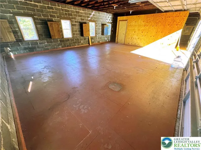 $650 | 31 New Street, Bangor, PA 18013