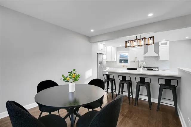 $375,000 | 11524 South Kildare Avenue, Alsip, IL 60803