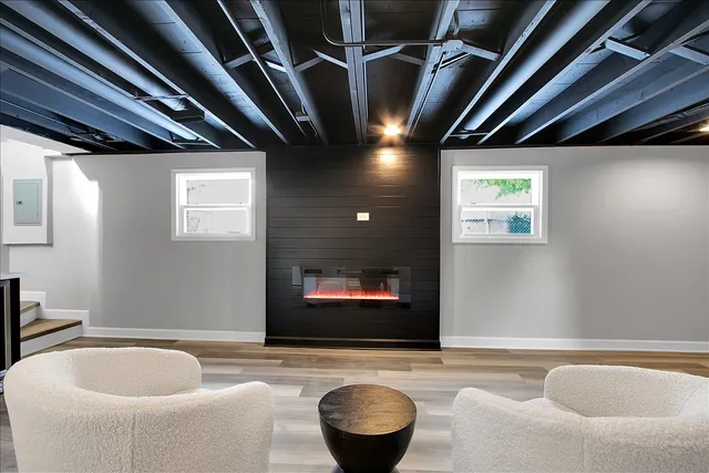 $375,000 | 11524 South Kildare Avenue, Alsip, IL 60803