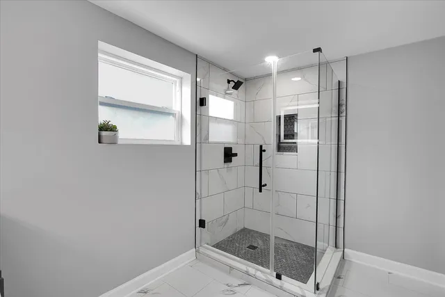 $375,000 | 11524 South Kildare Avenue, Alsip, IL 60803