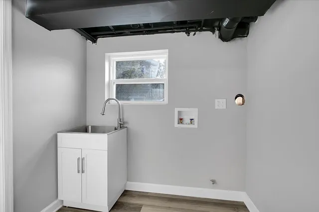 $375,000 | 11524 South Kildare Avenue, Alsip, IL 60803