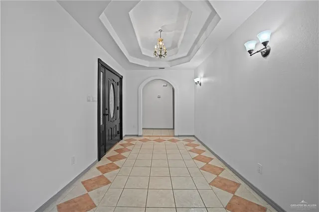 a view of a livingroom with an empty space