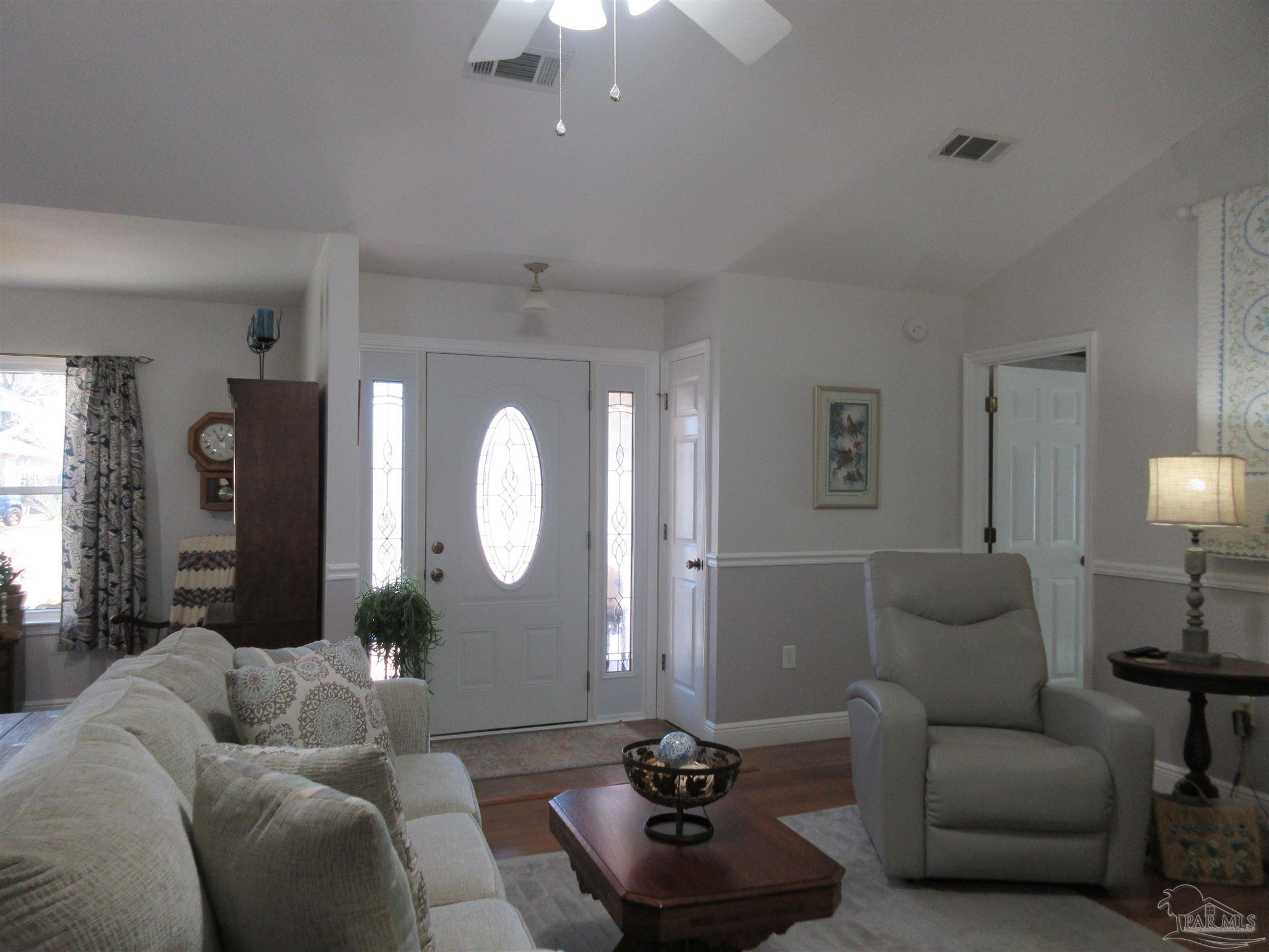 6215 Huntsman Pass Milton, FL 32570 - Photo 11 of 72