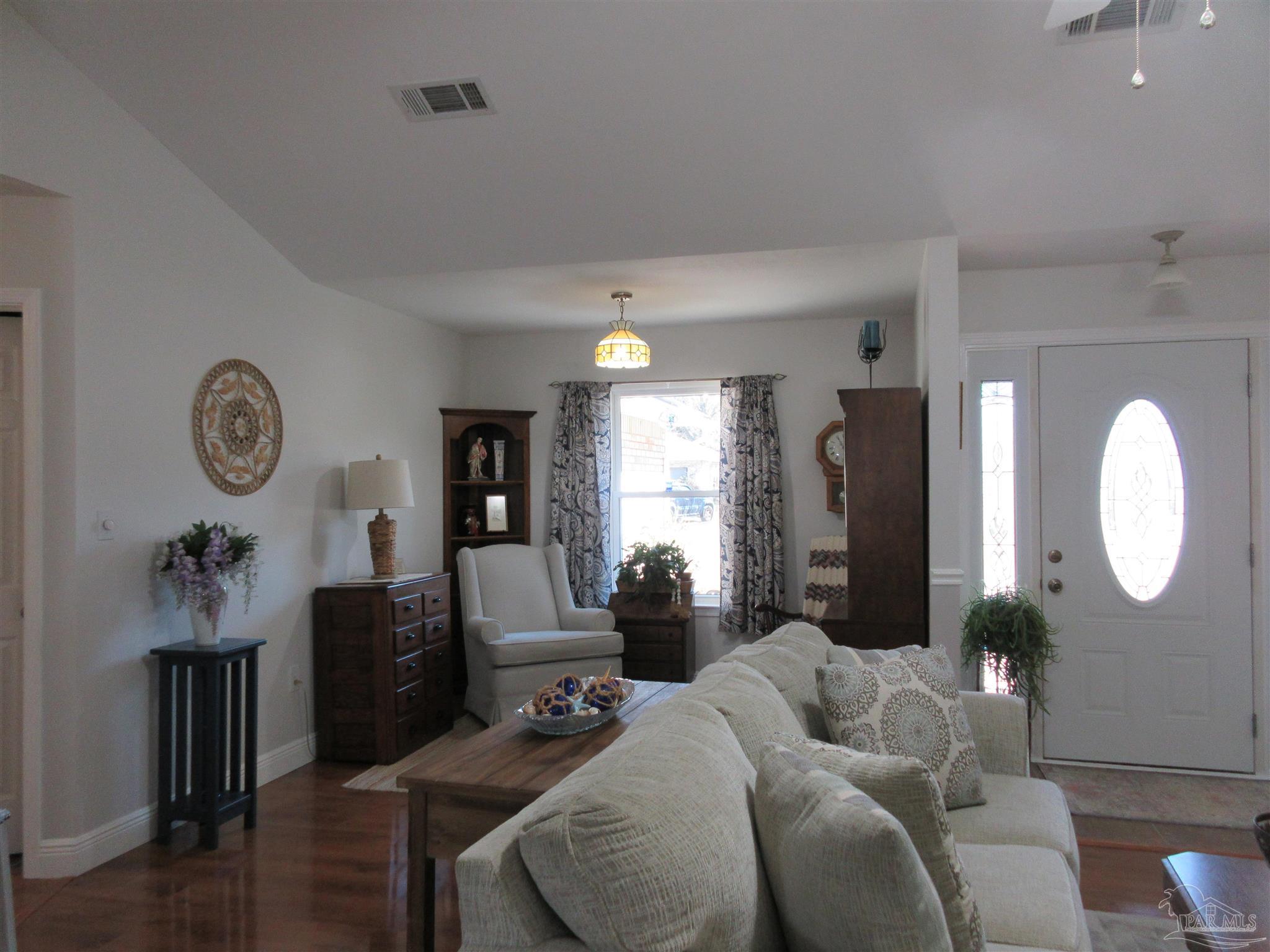 6215 Huntsman Pass Milton, FL 32570 - Photo 13 of 72