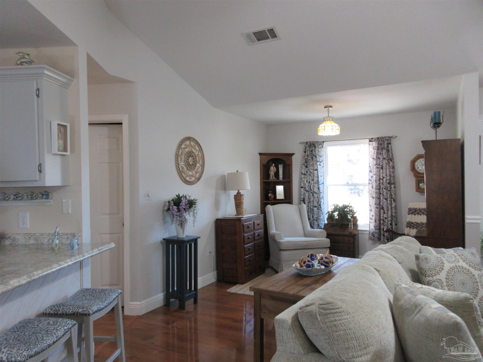 6215 Huntsman Pass Milton, FL 32570 - Photo 16 of 72