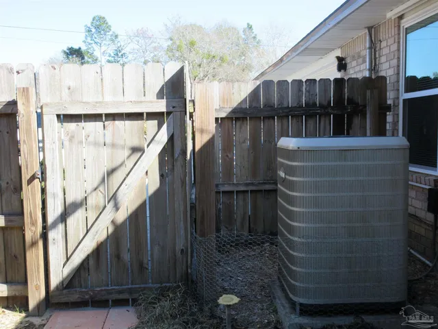 $295,000 | 6215 Huntsman Pass, Milton, FL 32570