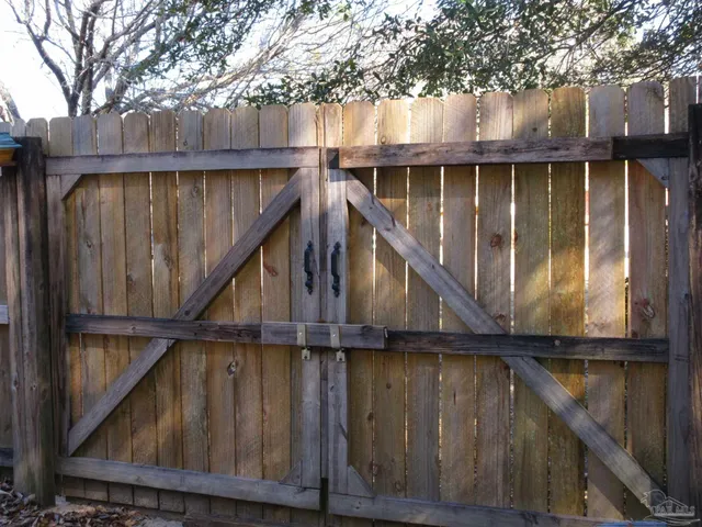 $295,000 | 6215 Huntsman Pass, Milton, FL 32570