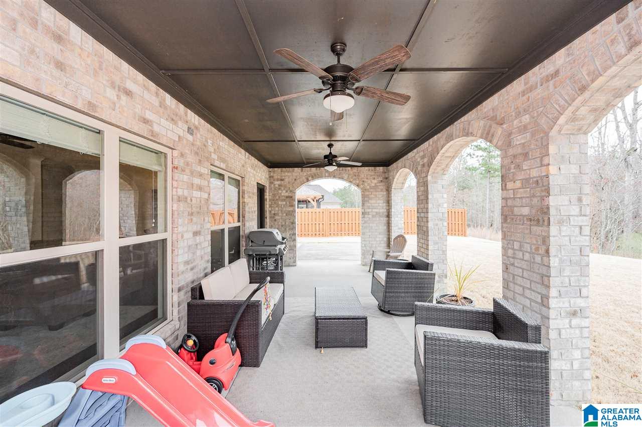 485 Ballantrae Road Pelham, AL 35124 - Photo 11 of 36