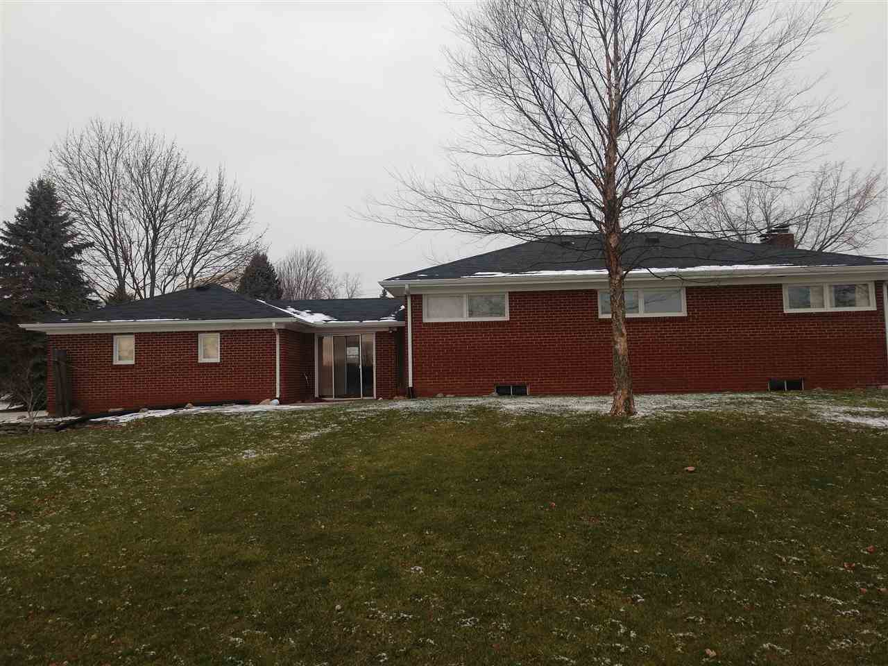 5061 East Rolston Road Linden, MI 48451 - Photo 2 of 12 50031104-1.JPG
