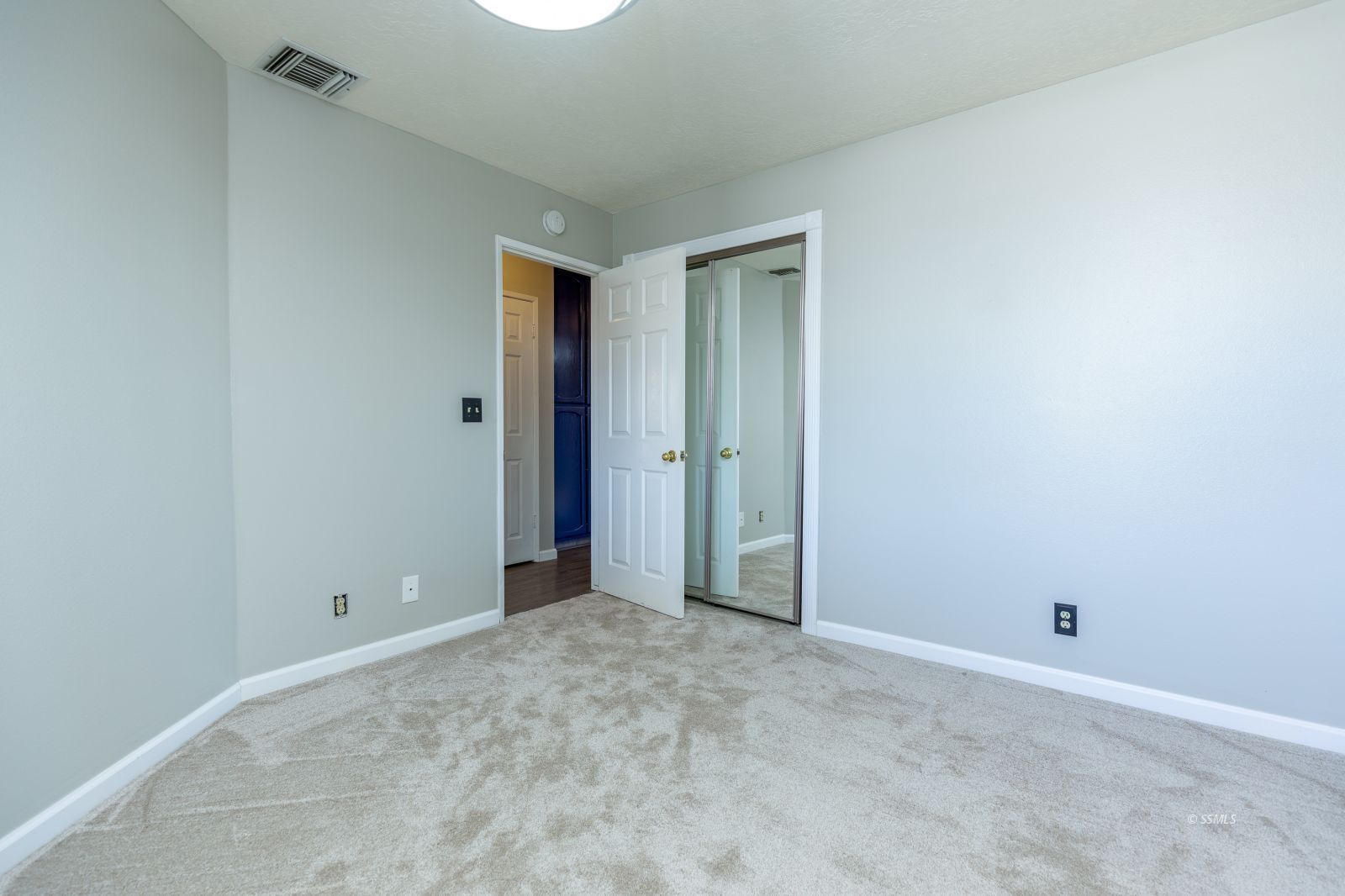 1111 Lee Avenue Ridgecrest, CA 93555 - Photo 17 of 31