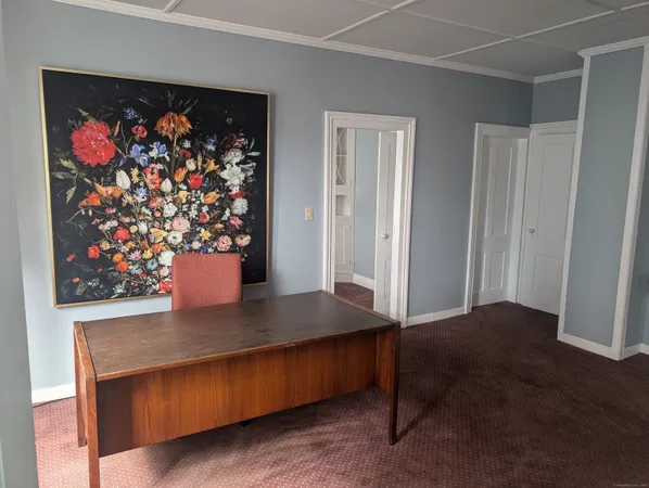 $359,900 | 25 Center Street, Winchester, CT 06098