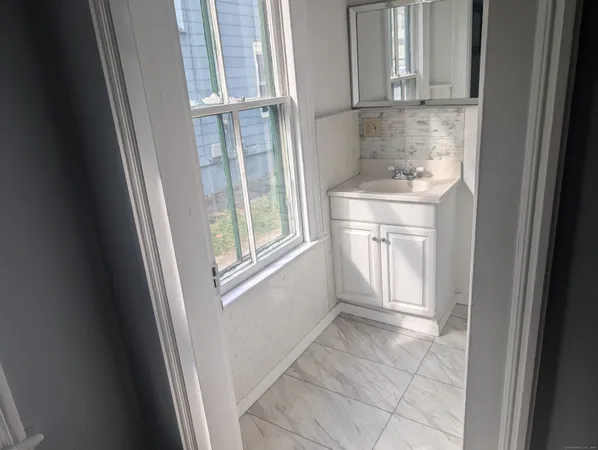 $359,900 | 25 Center Street, Winchester, CT 06098